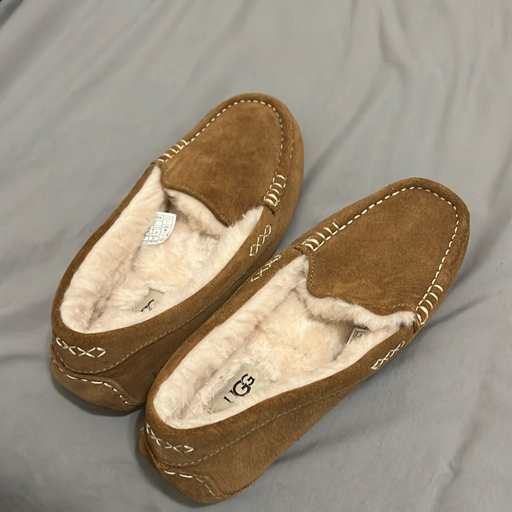 Ugg slippers